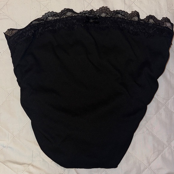 SHEIN Black Lace Trim Crop Top - Picture 1 of 2
